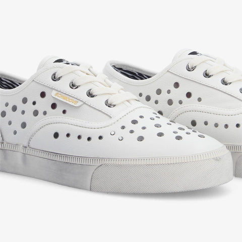Arlo Studs - Blanc - Image principale