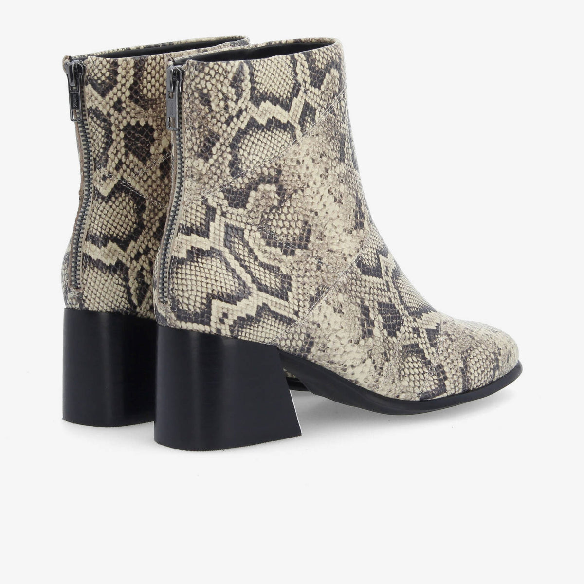 Skara Patch Boots - Beige